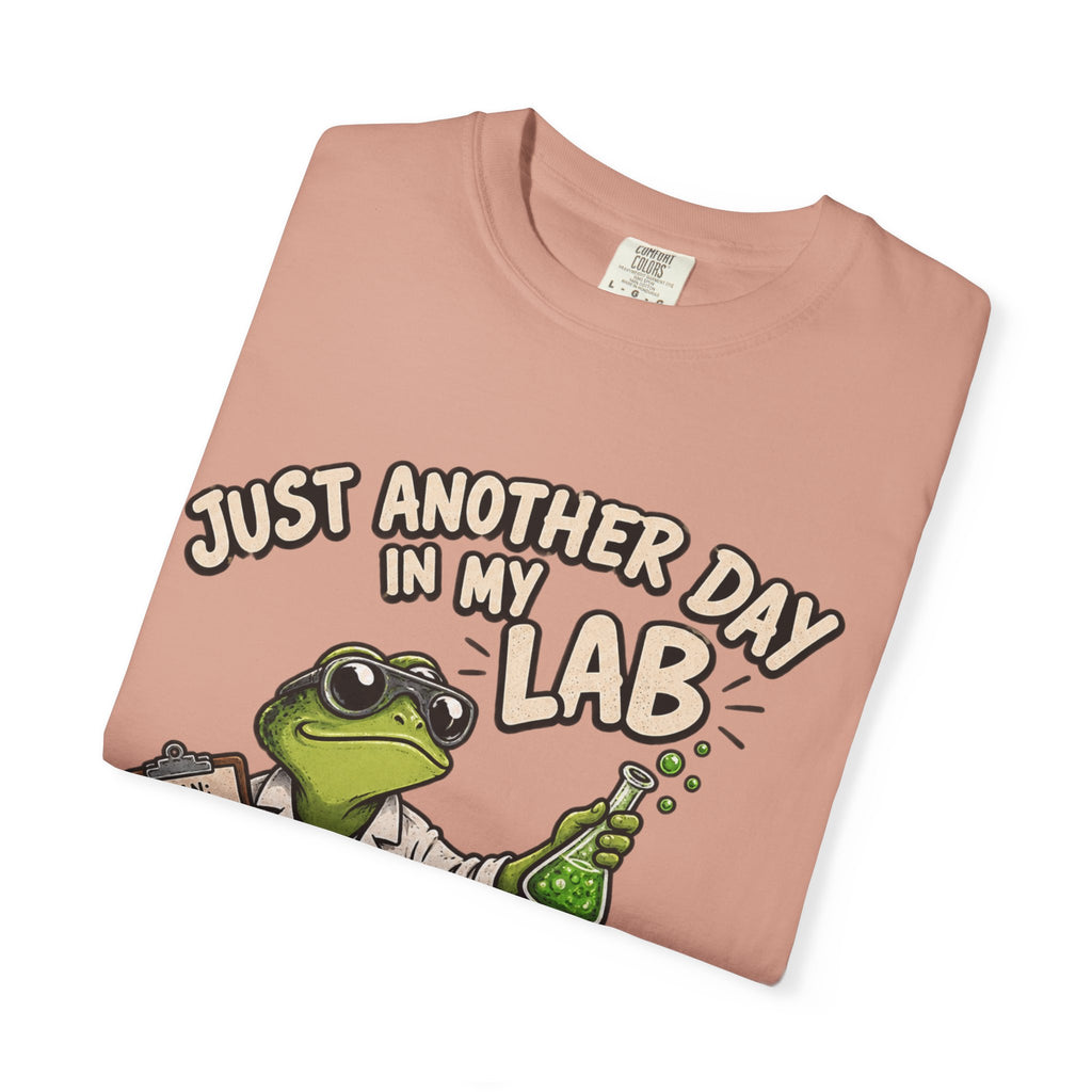 Just Another Day in My Lab Frog T-Shirt — Cute Scientist Amphibian Tee for Lab Lovers