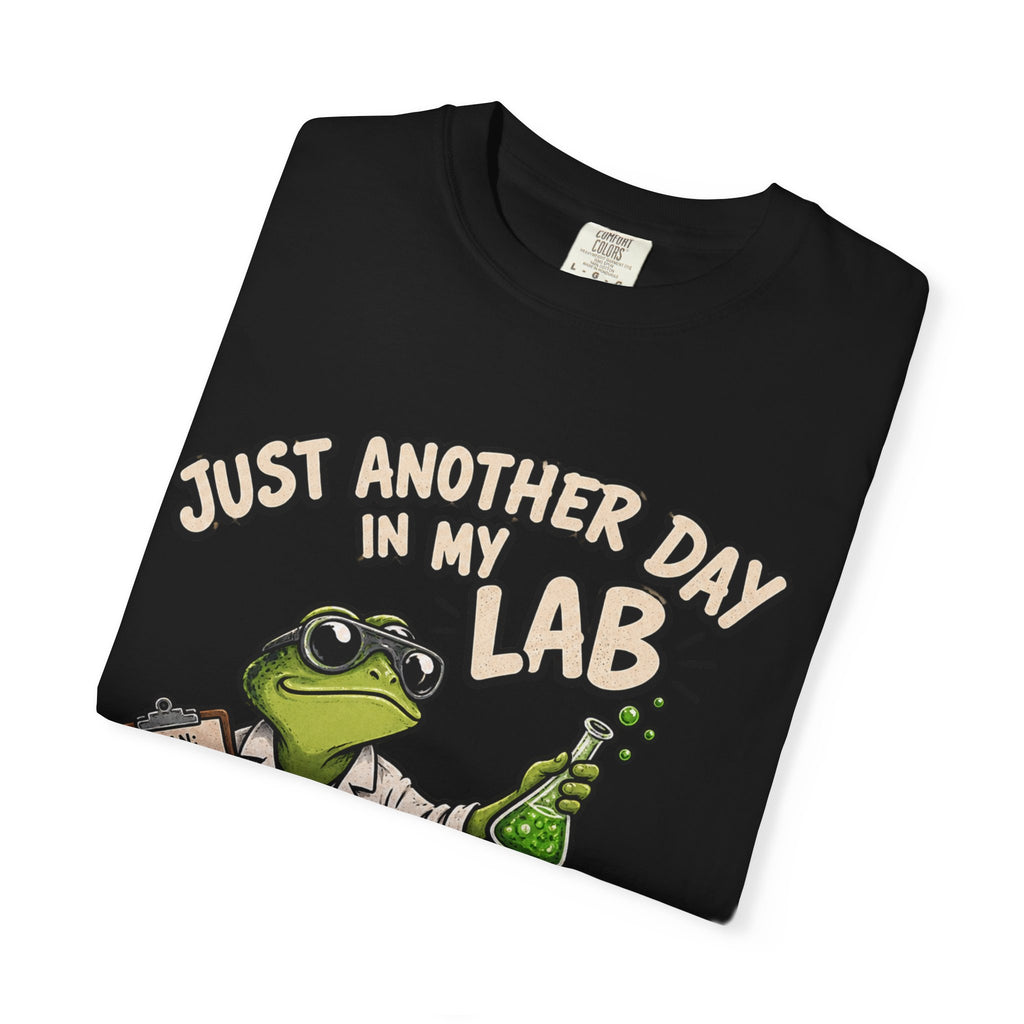 Just Another Day in My Lab Frog T-Shirt — Cute Scientist Amphibian Tee for Lab Lovers