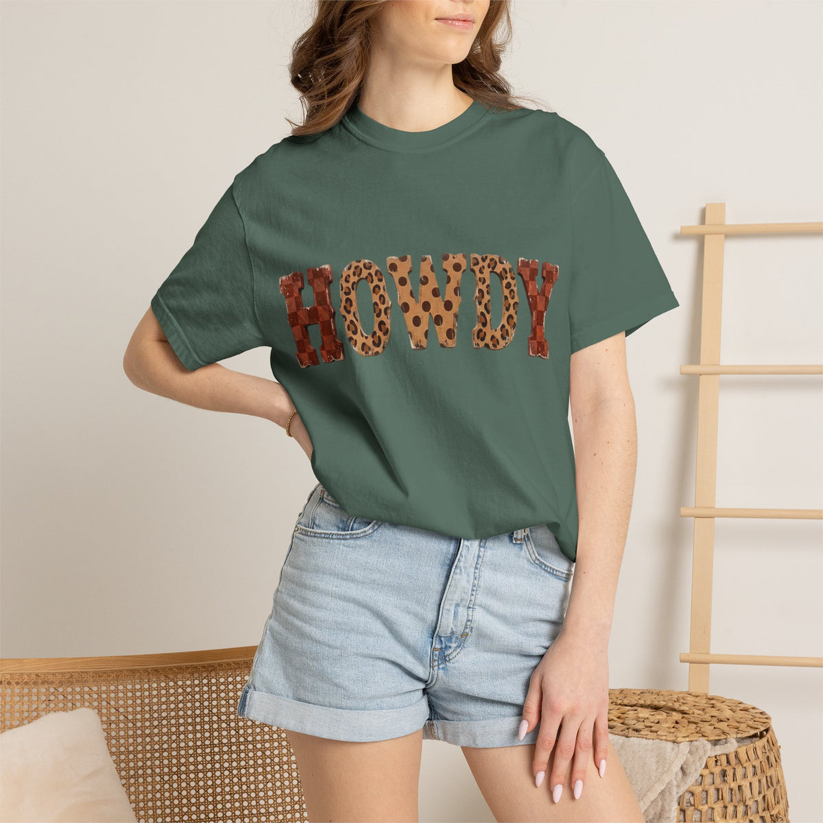 Howdy Leopard Print Tee — Western Graphic Cotton T‑Shirt